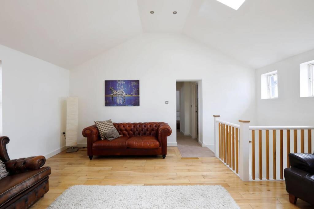 Beautiful 2 Bedroom Mews House With Parking By The Beach Brighton Exterior foto